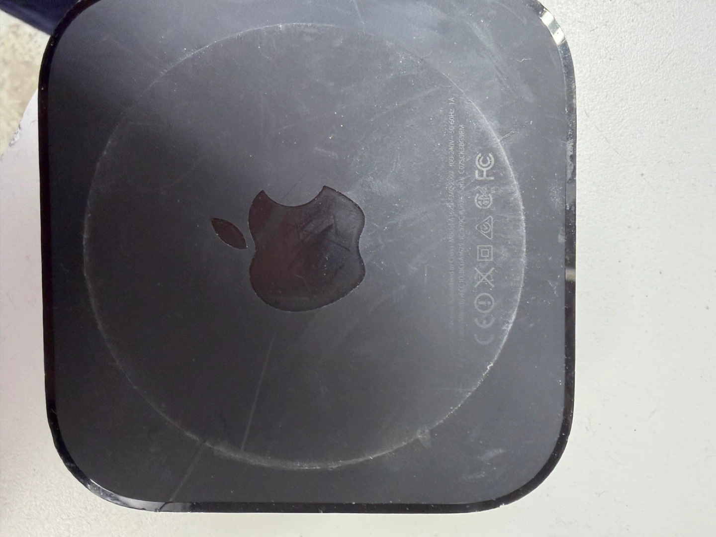Apple TV Media Streamer with Remote - photo 2