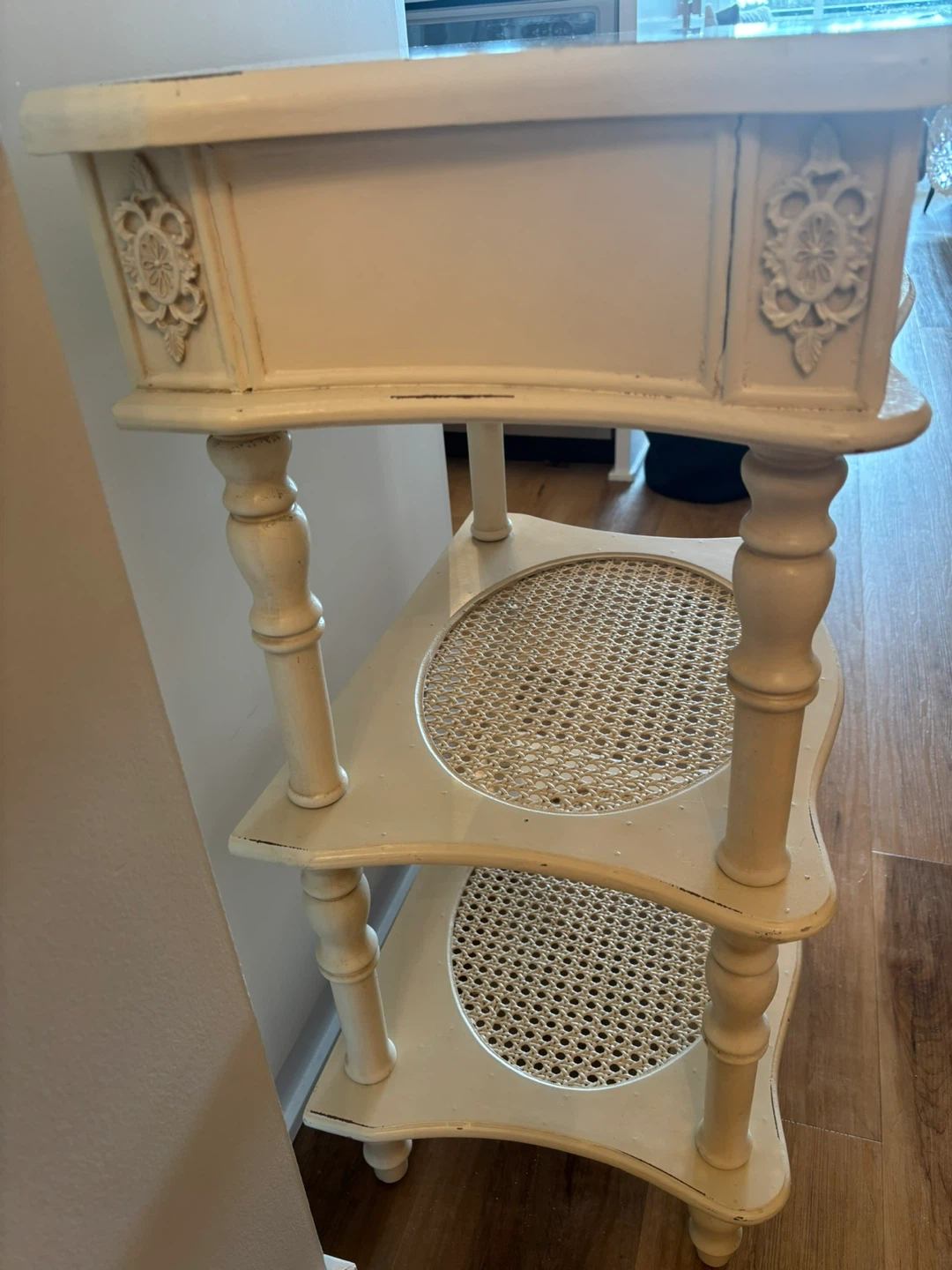Distressed antique white table/end table/side table - photo 5