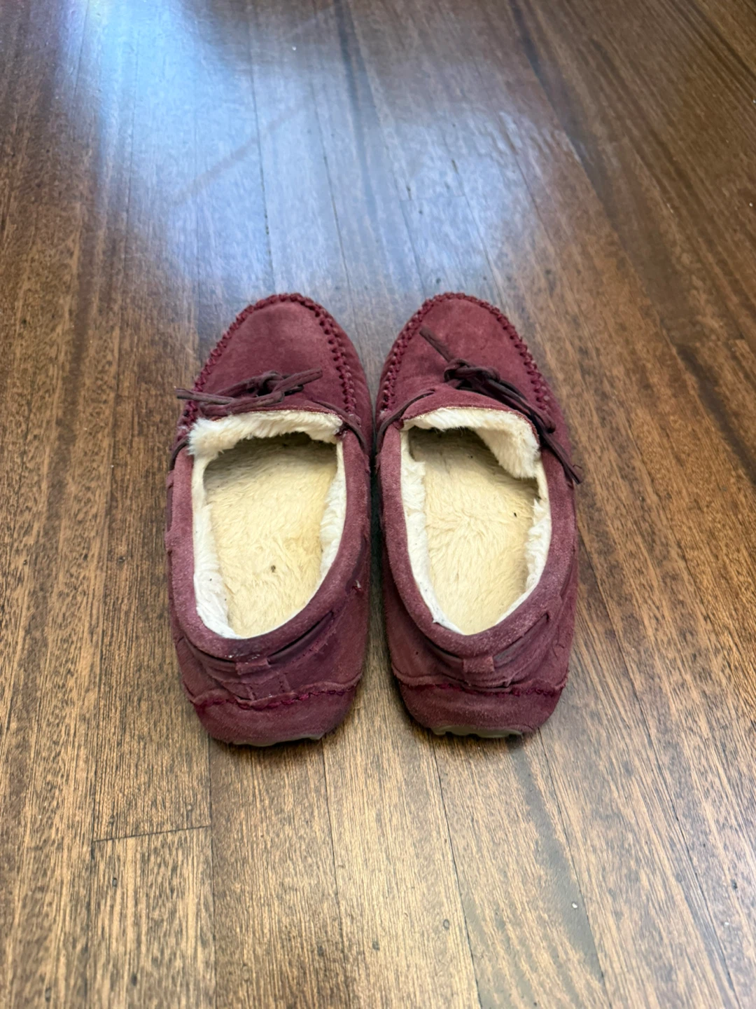 Moving sale Women's Suede Moccasin Slippers - Burgundy - photo 2