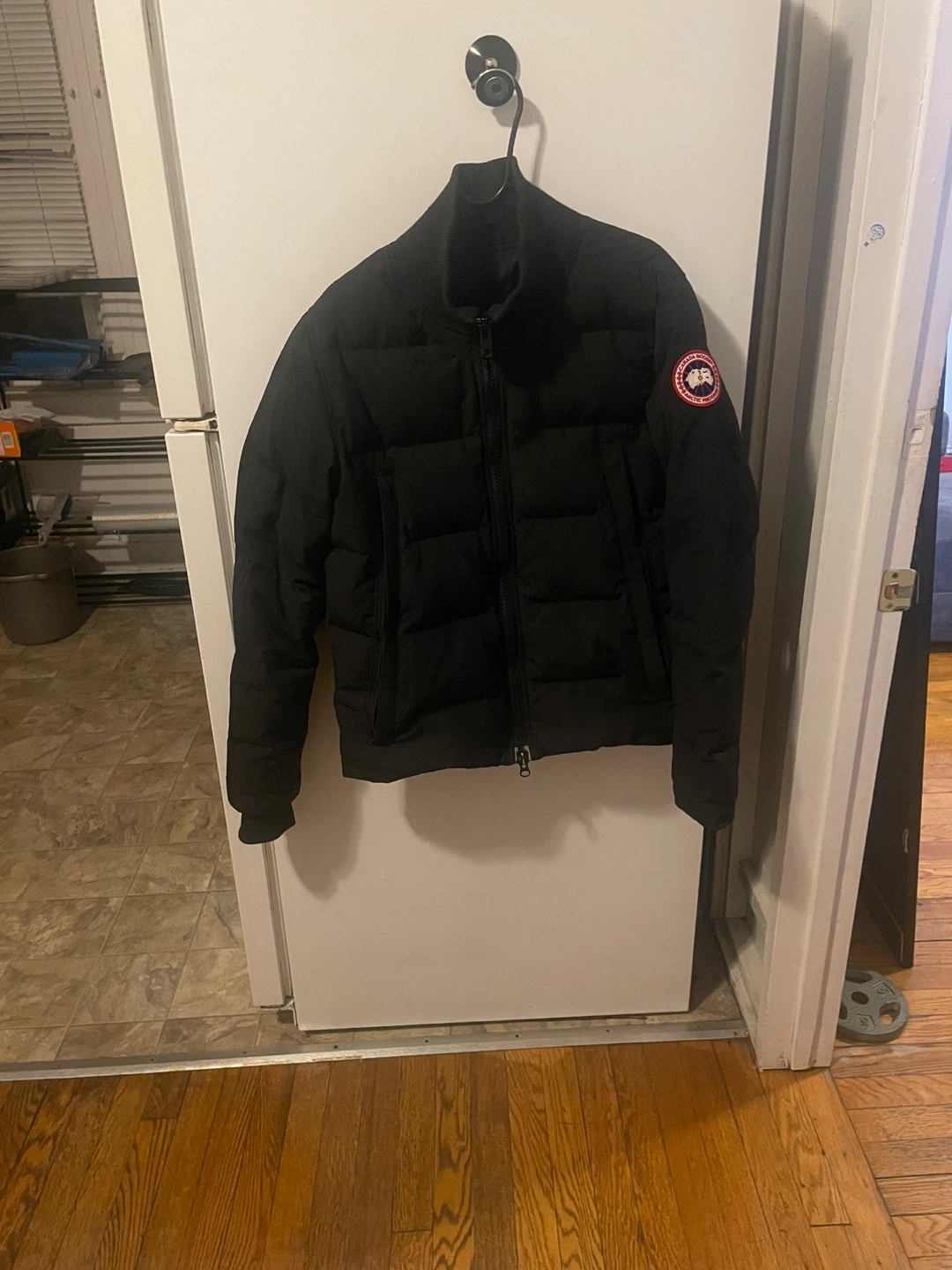 Canada Goose Black Down Puffer Jacket - photo 2