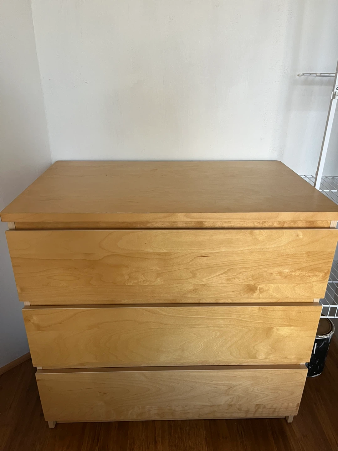Wooden Dresser with 4 Drawers