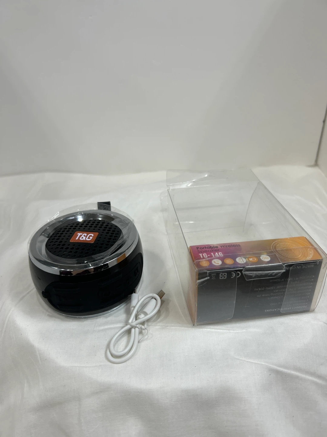 T& G portable  wireless speaker brand new - photo 3