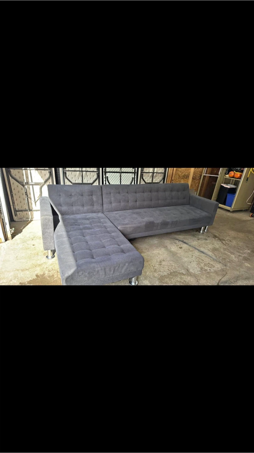Sectional couch
