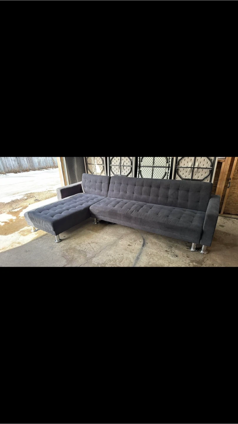 Sectional couch - photo 2