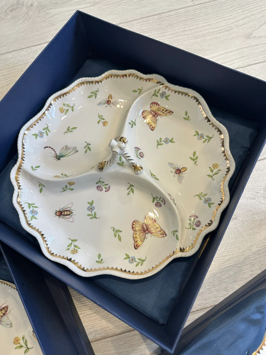 Brand new butterfly garden set - photo 4