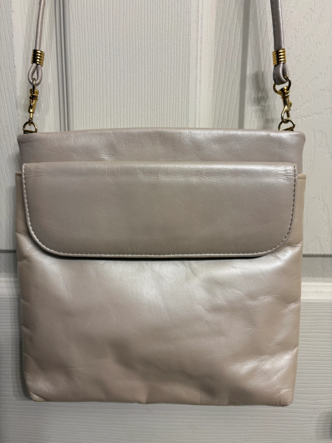 Concepts Full Grain Leather Crossbody Bag - Made in Canada