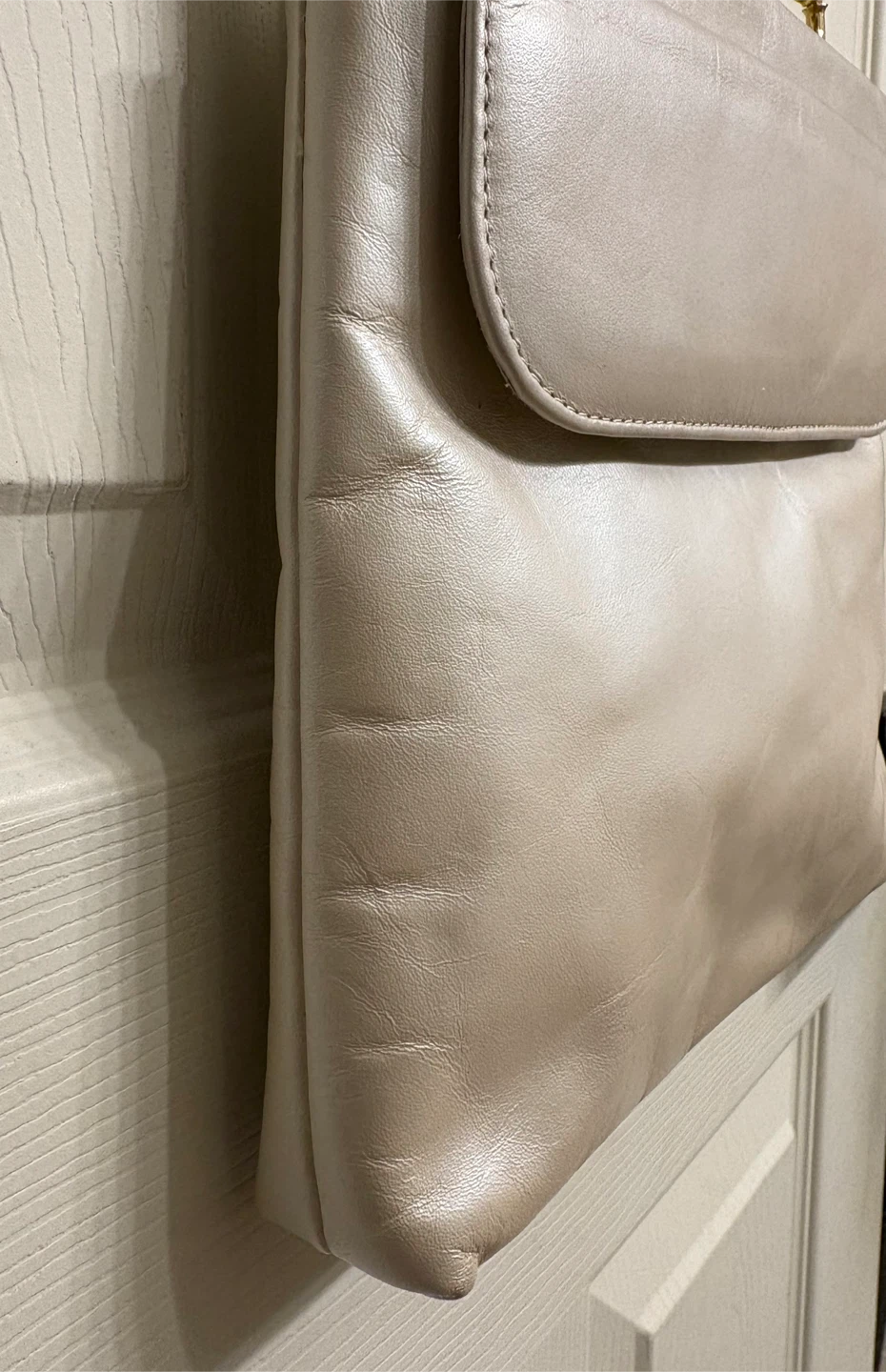 Concepts Full Grain Leather Crossbody Bag - Made in Canada - photo 4