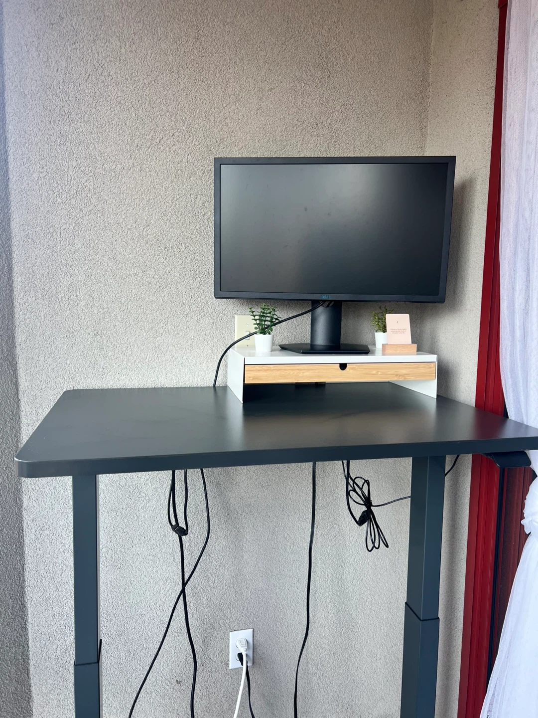 Branch Adjustable Standing Desk