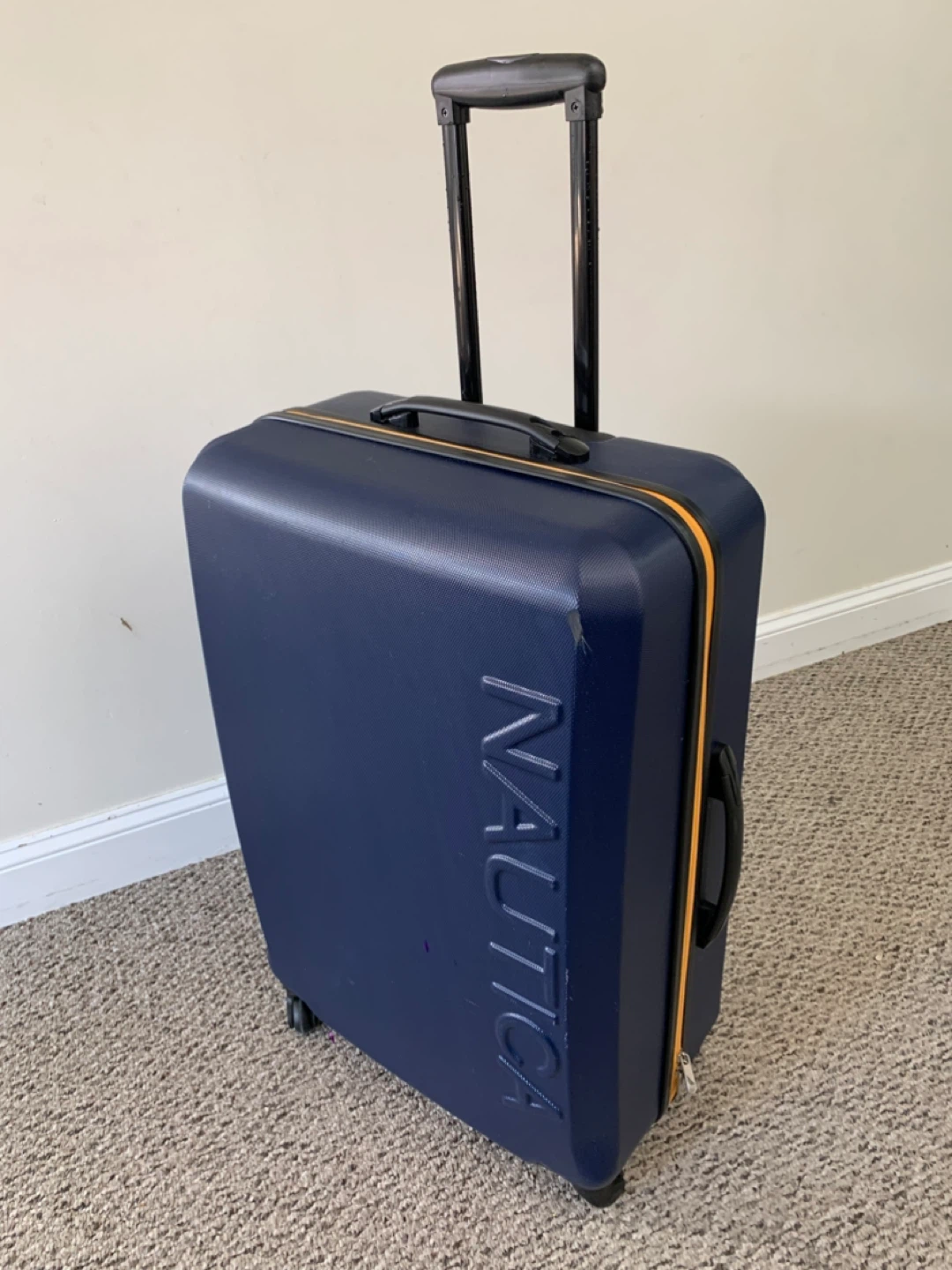 Luggage / Suitcase - Nautica Navy Blue Hardside Spinner Bag
