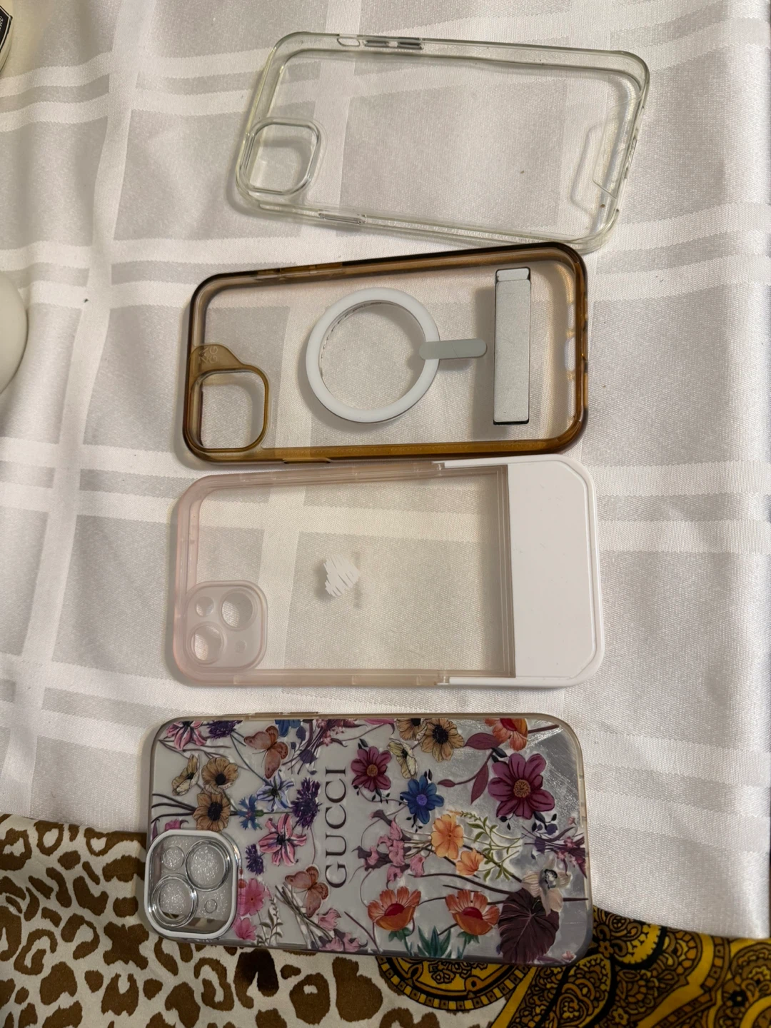 Iphone 14 plus casing