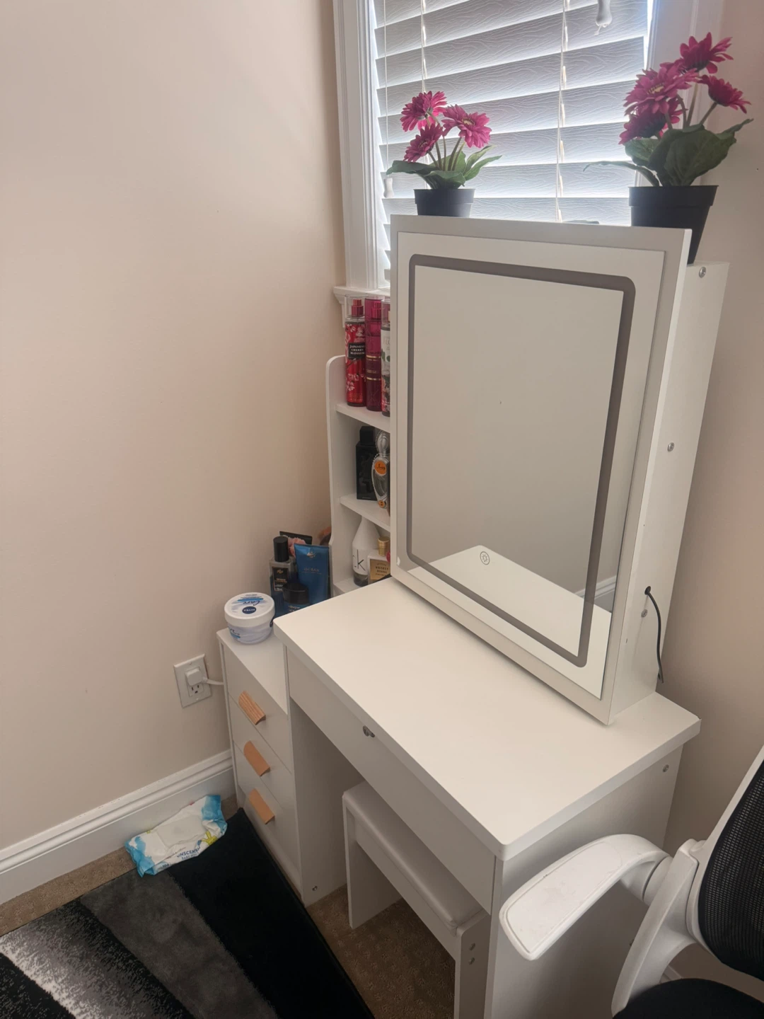 White Vanity Dressing Table with Lighted Mirror and Stool - photo 3