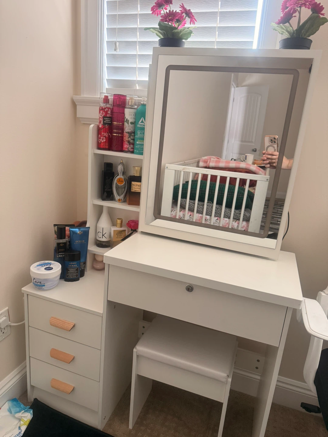 White Vanity Dressing Table with Lighted Mirror and Stool - photo 4