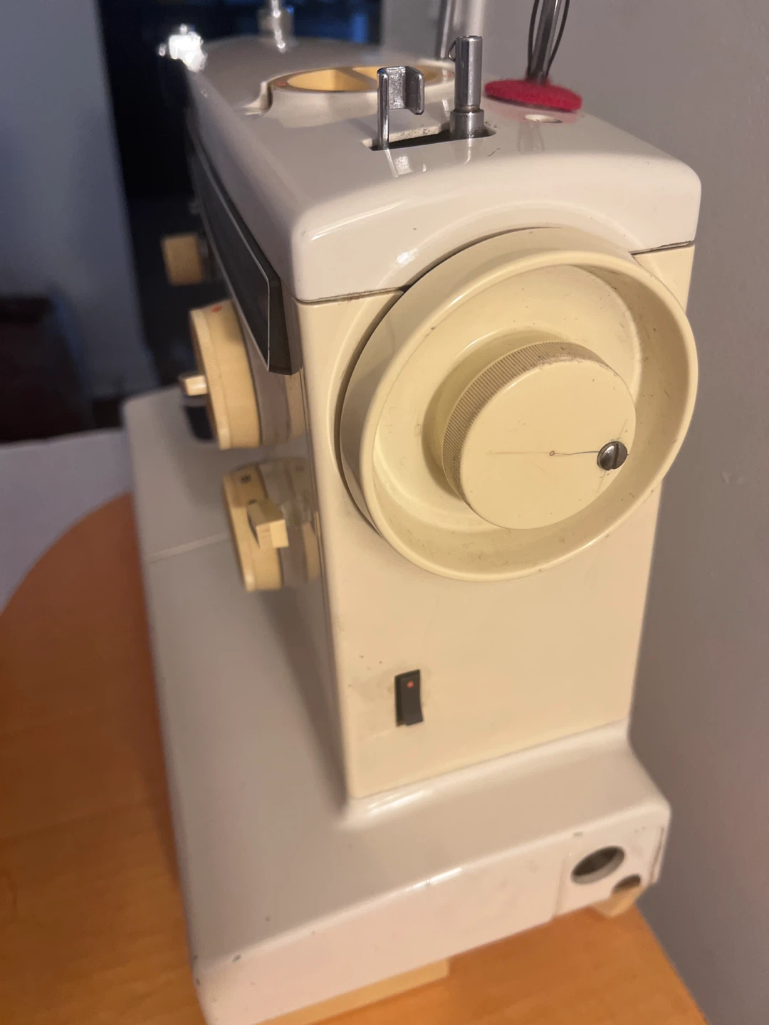 Kenmore 12 Stitch Sewing Machine - photo 5
