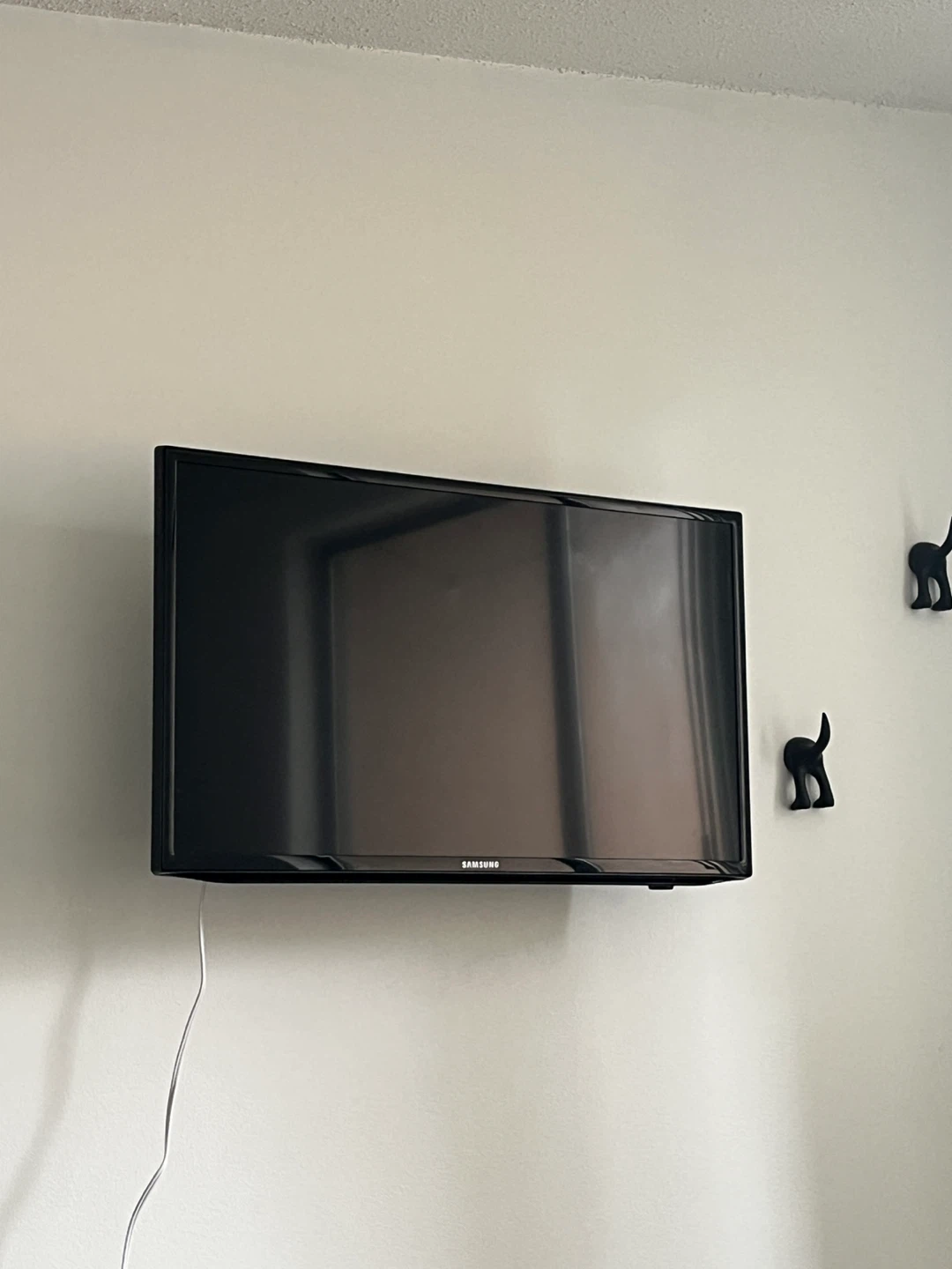 Samsung Flat Screen Smart TV 32”