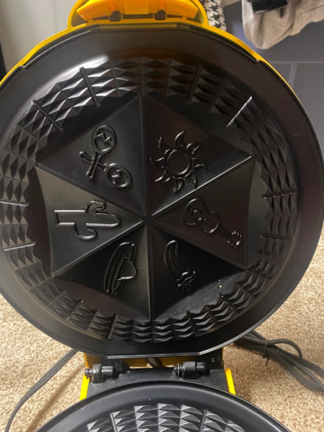 Rival Quesadilla Maker - photo 4