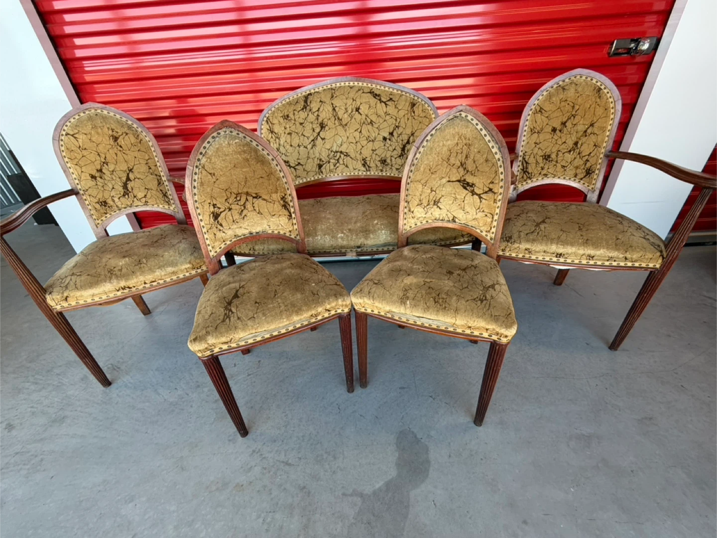 Vintage Upholstered Loveseat and 4 Chairs Set - photo 2