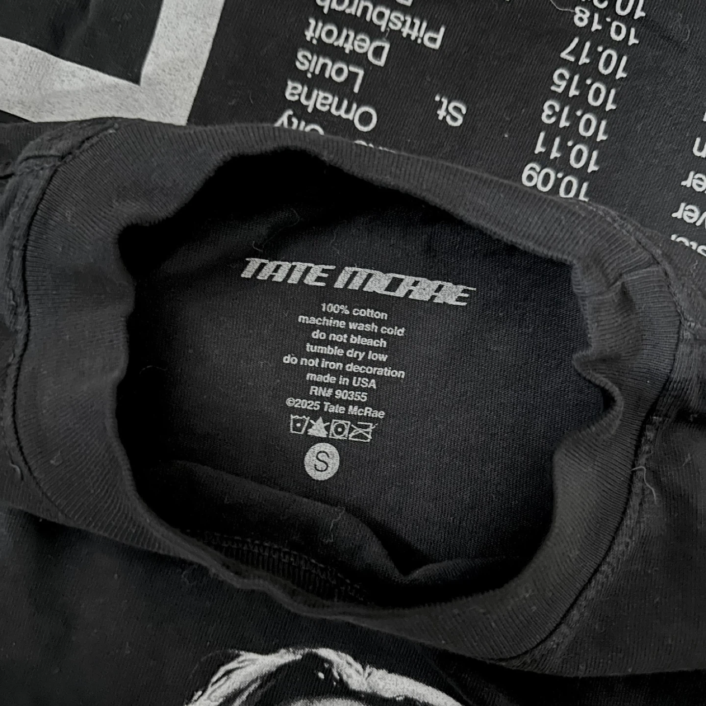 Tate McRae Black Miss Possessive Tour Tee (Small) - photo 3