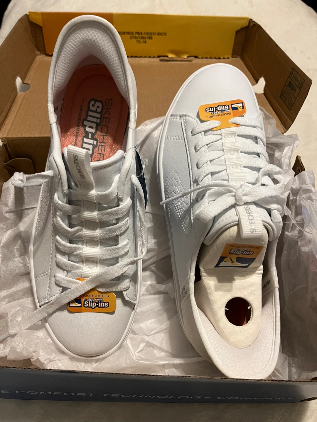 Brand new! Skechers hands free slip ons. Size 6.5