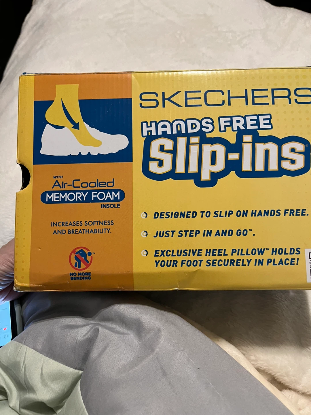Brand new! Skechers hands free slip ons. Size 6.5 - photo 5