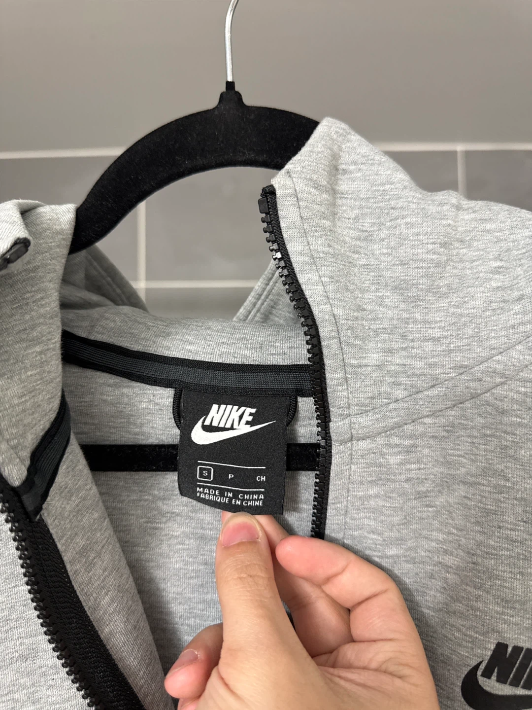 Nike Tech Fleece Hoodie Grey Size S - photo 3