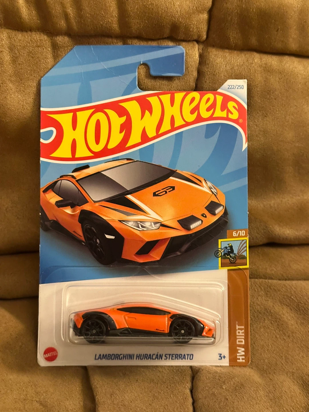 Hot Wheels Lamborghini Huracán Sterrato Orange 1:64 Scale - photo 2