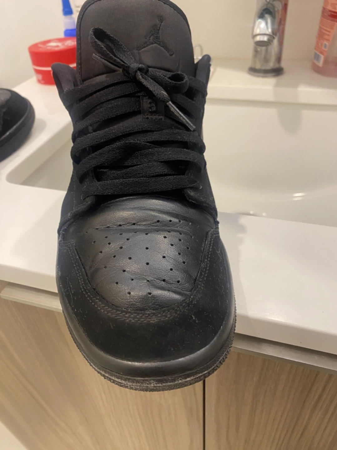 Air Jordan 1 Low Black Sneakers
