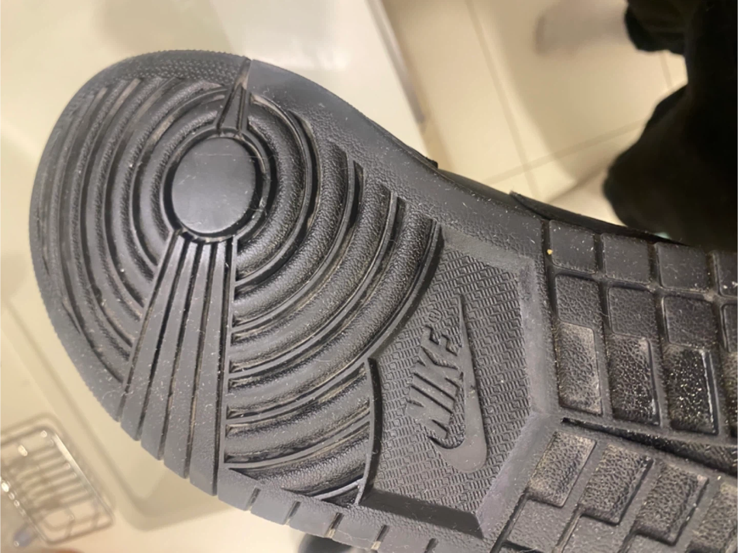 Air Jordan 1 Low Black Sneakers - photo 4