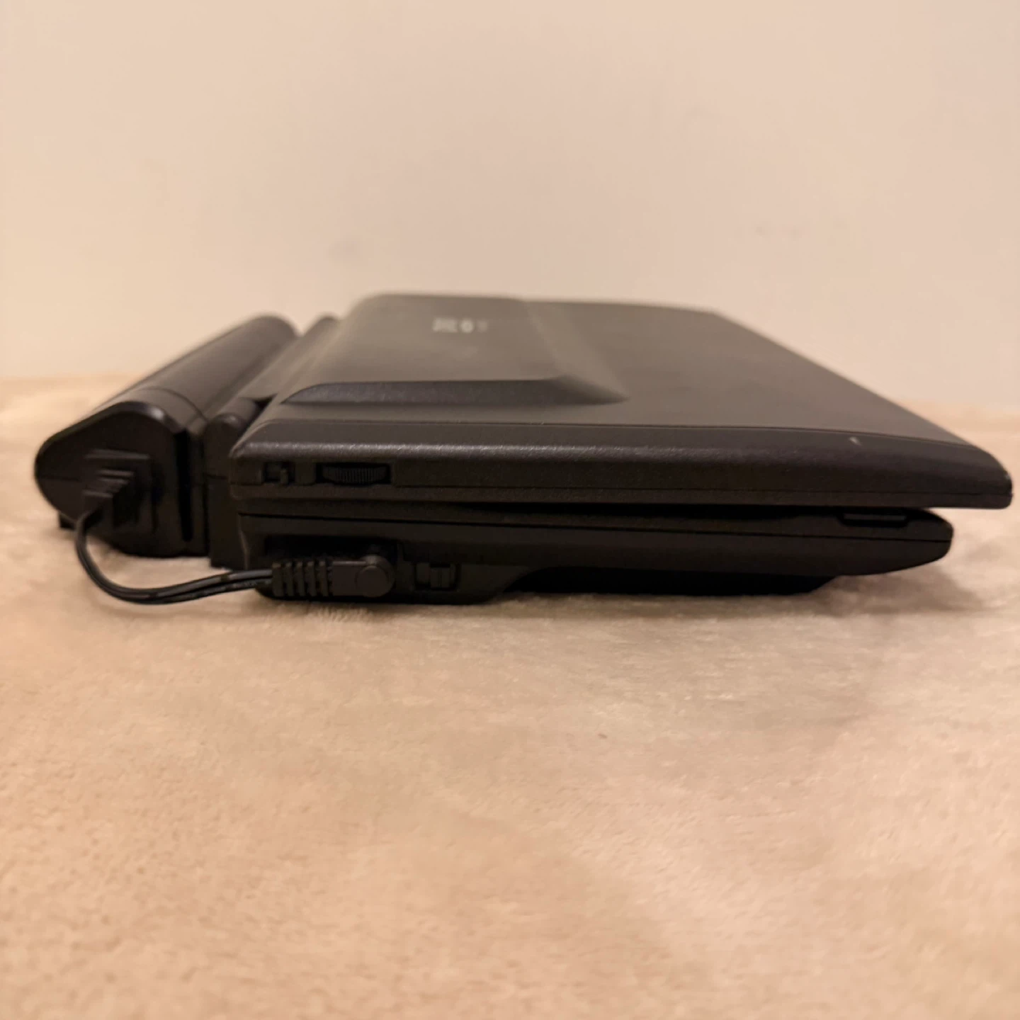 Kawasaki Portable DVD Player - photo 5
