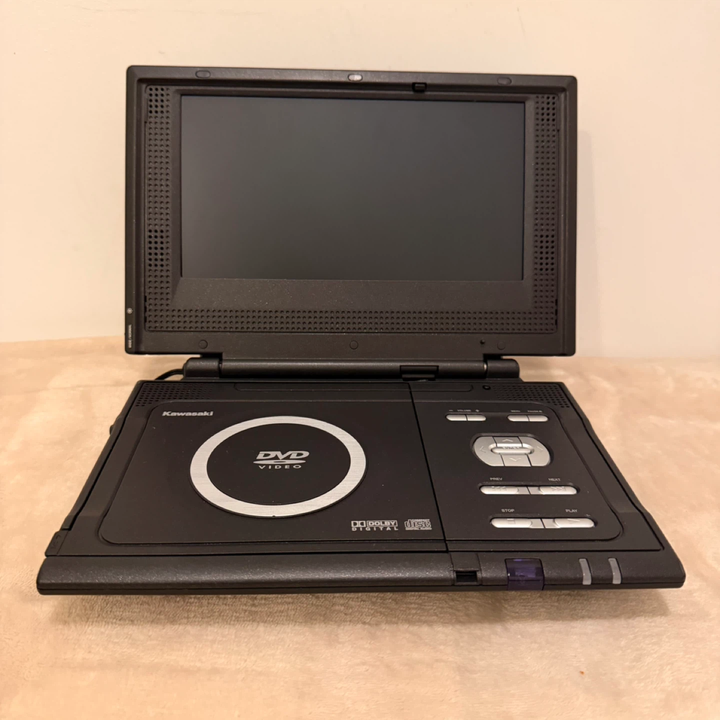 Kawasaki Portable DVD Player - photo 2