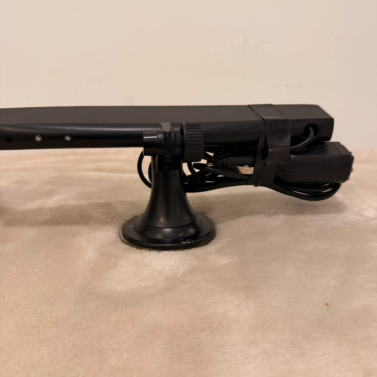 LED Light Bar with Suction Cup Mount - photo 3