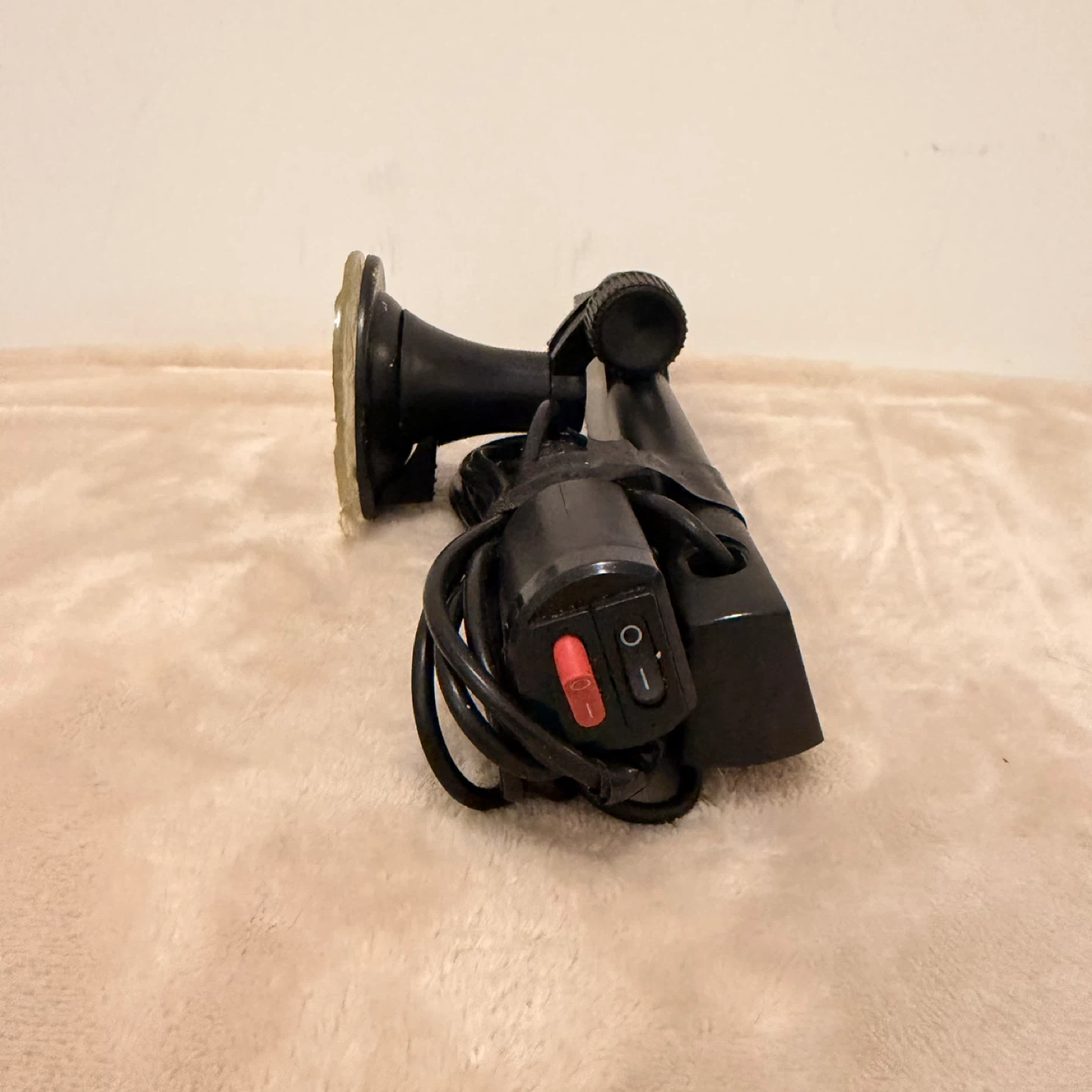 LED Light Bar with Suction Cup Mount - photo 4