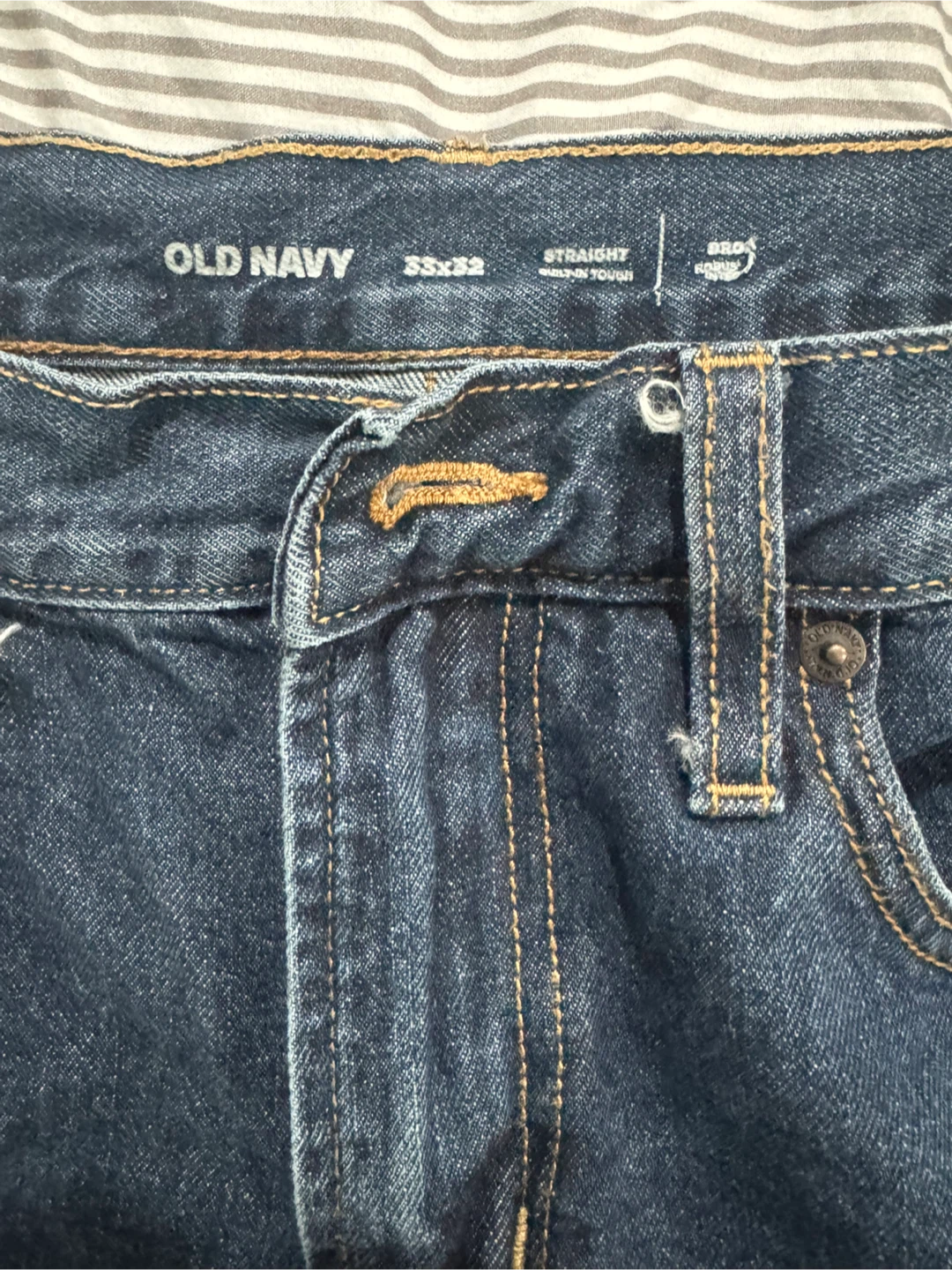Old Navy Straight Fit Jeans Size 33x32 - photo 2