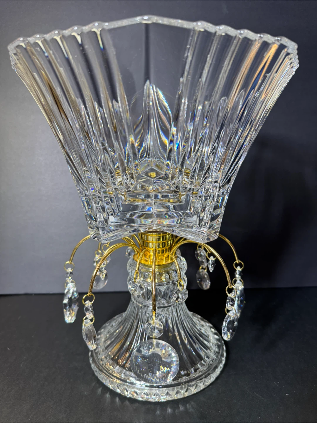 Crystal Glass Centrepiece with Hanging Jewels - photo 4