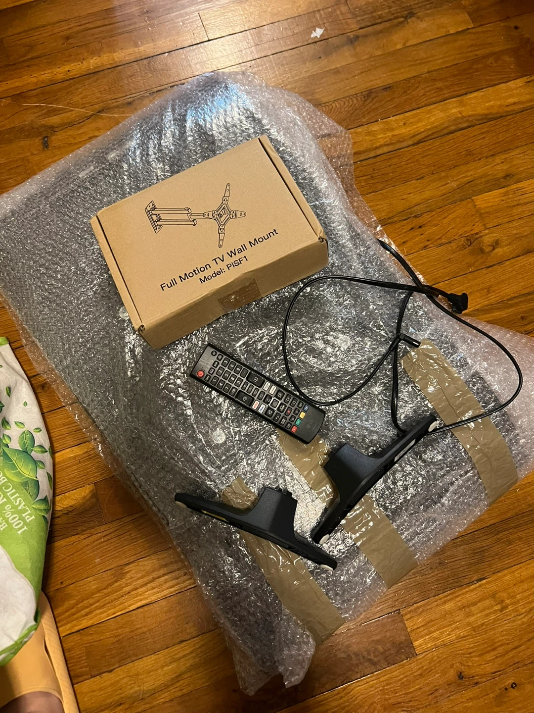 32 in LG smart TV with Wall Mount