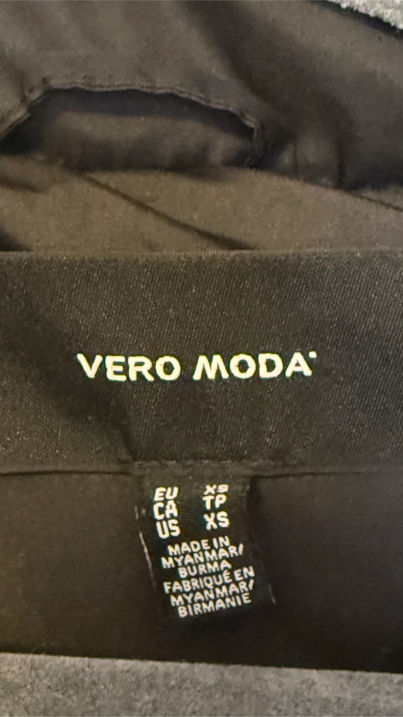 Vero Moda Black Long Puffer Coat - XS - photo 2
