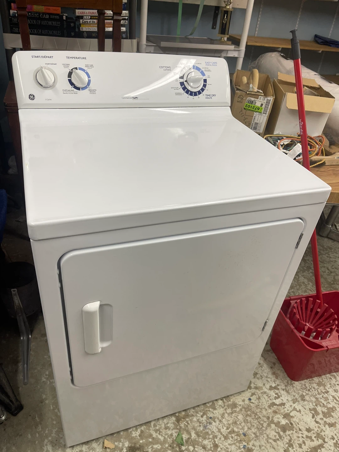 GE White Clothes Dryer