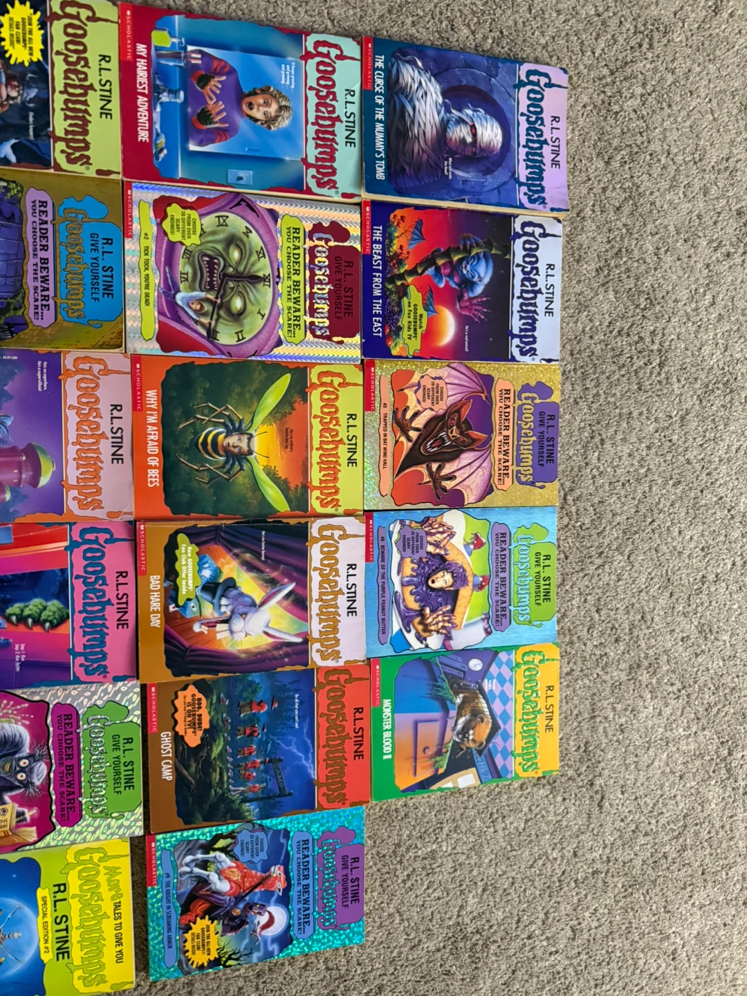 R.L. Stine Goosebumps Books Collection - photo 5