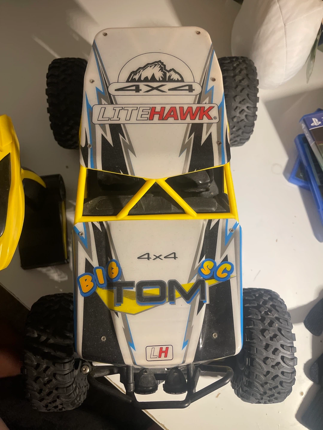 LiteHawk Big Tom 4x4 rc car - photo 2