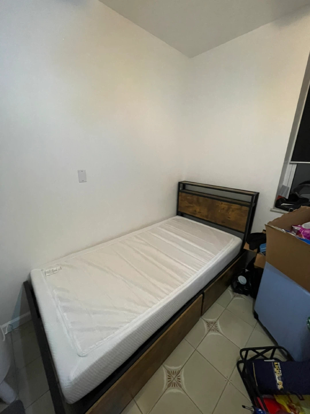 Twin Size Metal Bed Frame with Wood Headboard - photo 2