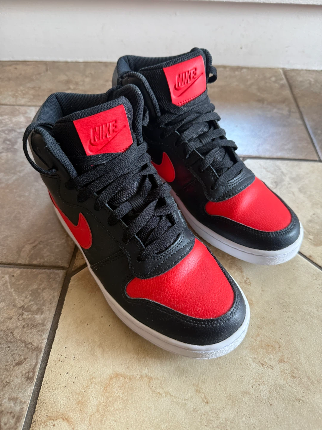 Nike Air Force Black/Habanero Red
