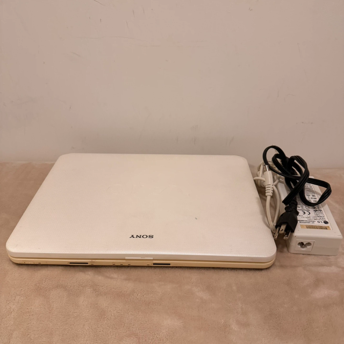 Sony VAIO Mobile Blu-ray Disc Theater Cinema Blu-ray Disc Laptop - photo 2