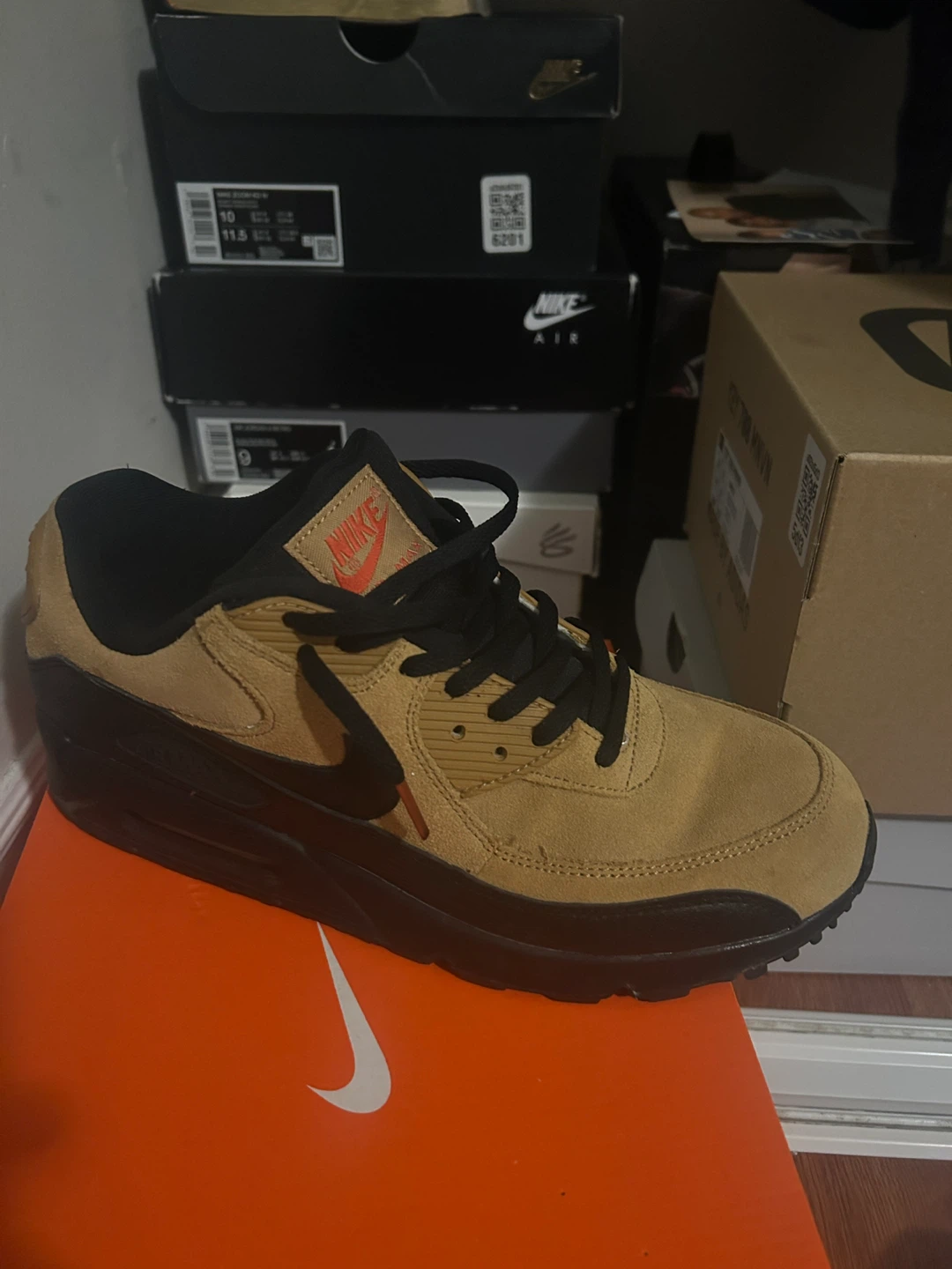 Nike Air Max 90 "Wheat" Casual Sneakers