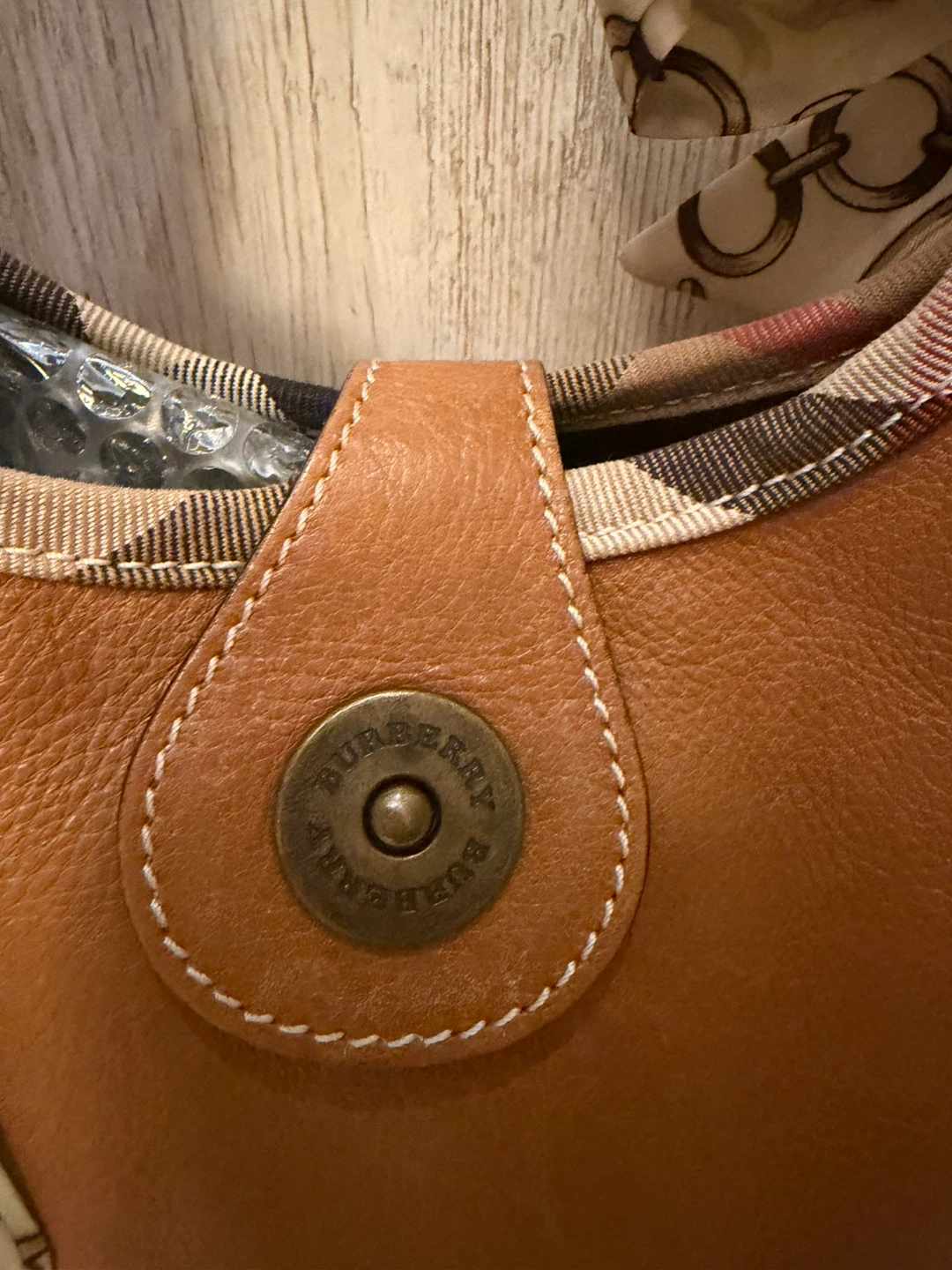 Burberry Leather Tote Bag - photo 5