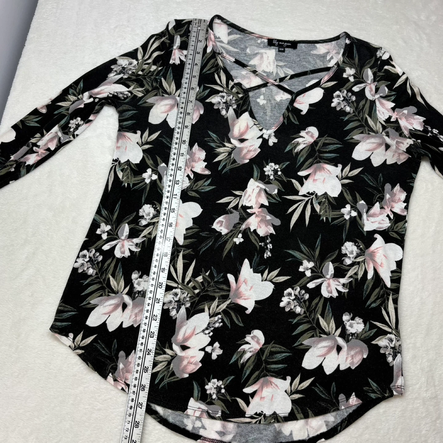 Lily Morgan Floral Crisscross V Neck Long Sleeve Relaxed Fit Top - photo 5