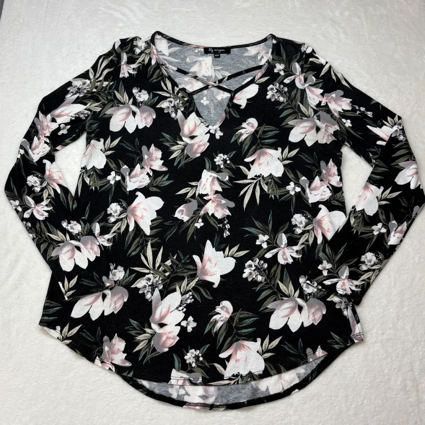 Lily Morgan Floral Crisscross V Neck Long Sleeve Relaxed Fit Top - photo 2