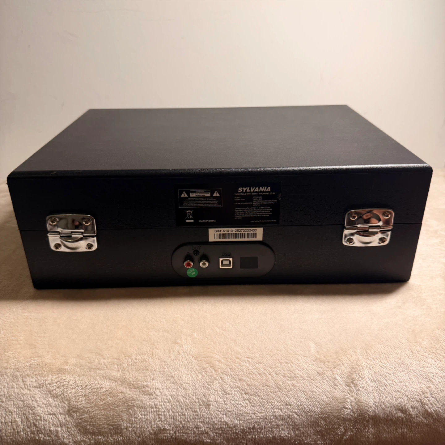 Sylvania Portable Record Player Turntable - photo 3
