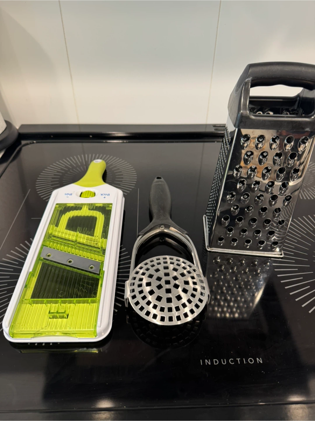 Kitchen Utensil Set - Grater, Slicer, Masher