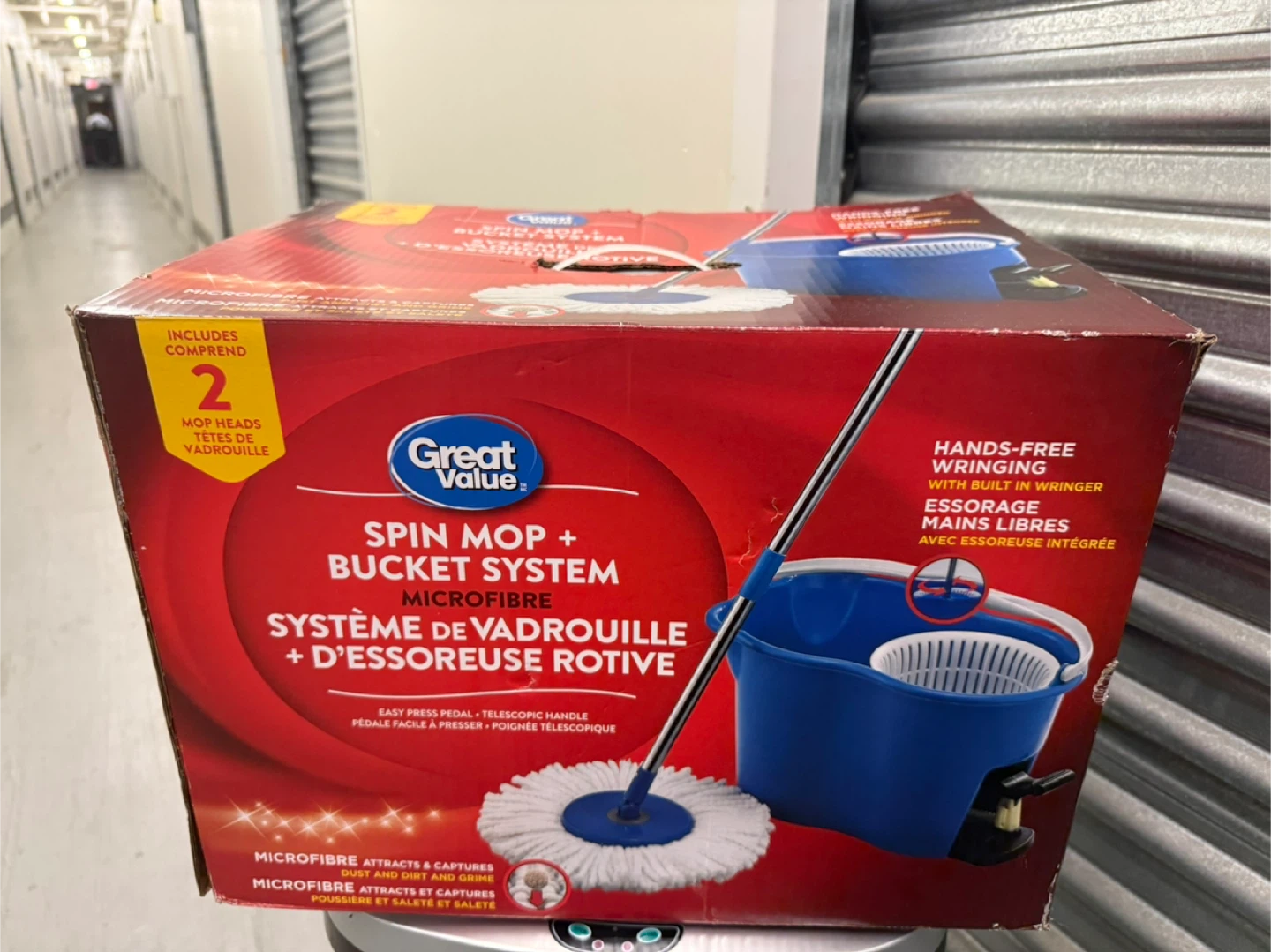Great Value Spin Mop + Bucket System with 2 Microfibre Mop Heads - photo 2