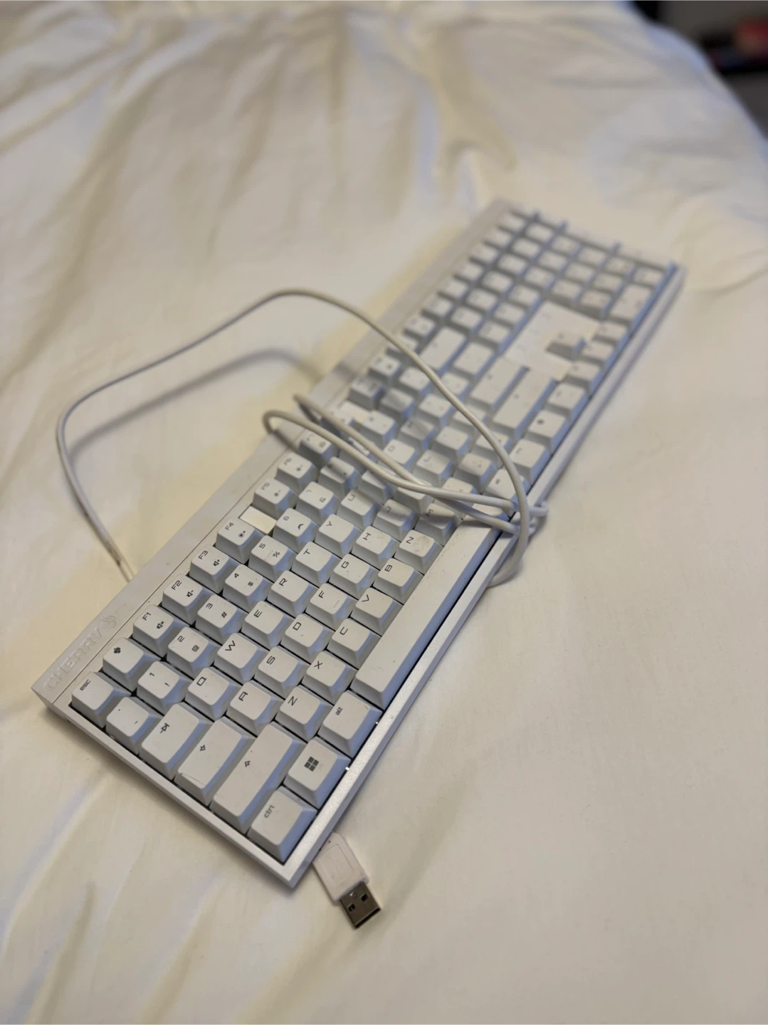 Cherry MX 2.0S Wired Gaming Keyboard - White - photo 3