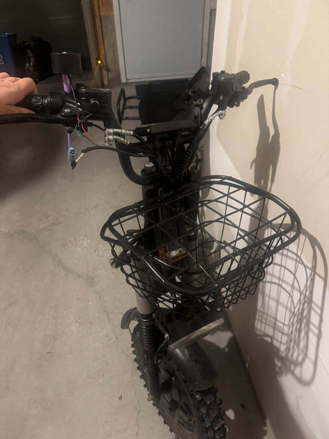 Black Cargo Motors 100X Electric Scooter - photo 2
